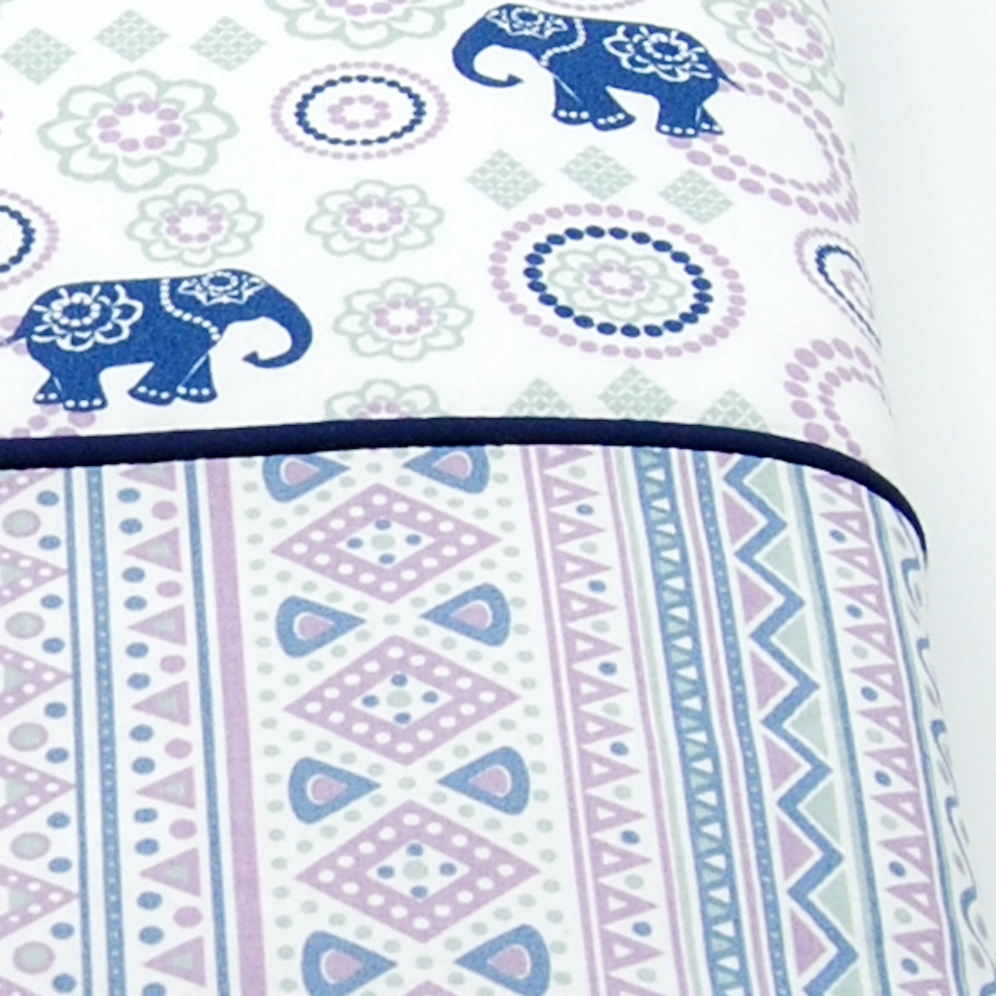 couverture molletonnée bébé éléphants